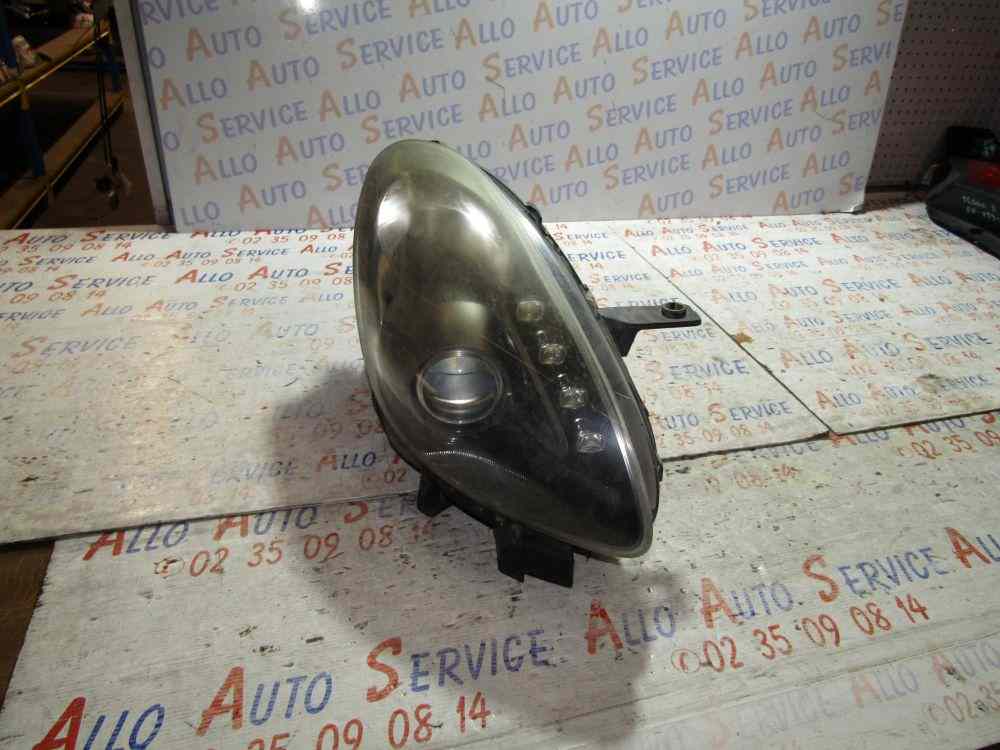 Optique Droit

ALFA-ROMEO giulietta 2 ph1

