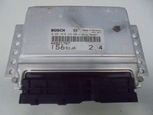 Calculateur 
ALFA-ROMEO 156 2.4 JTD
An 2006 

Bosch 0281 010 336
46821767 

