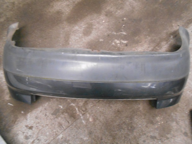 Pare Choc Ar 
AUDI A4(2)(8E) phase 1
An de 09.2001 à 08.2002

Frais de Port sur devis