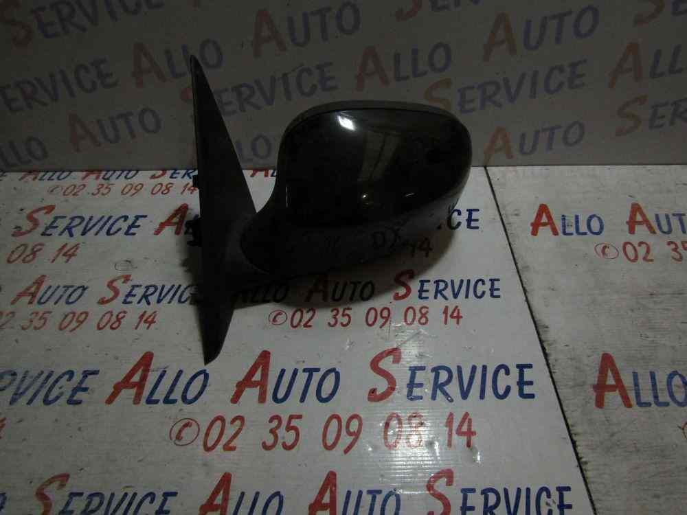 Retro Electrique Gauche
BMW E90

