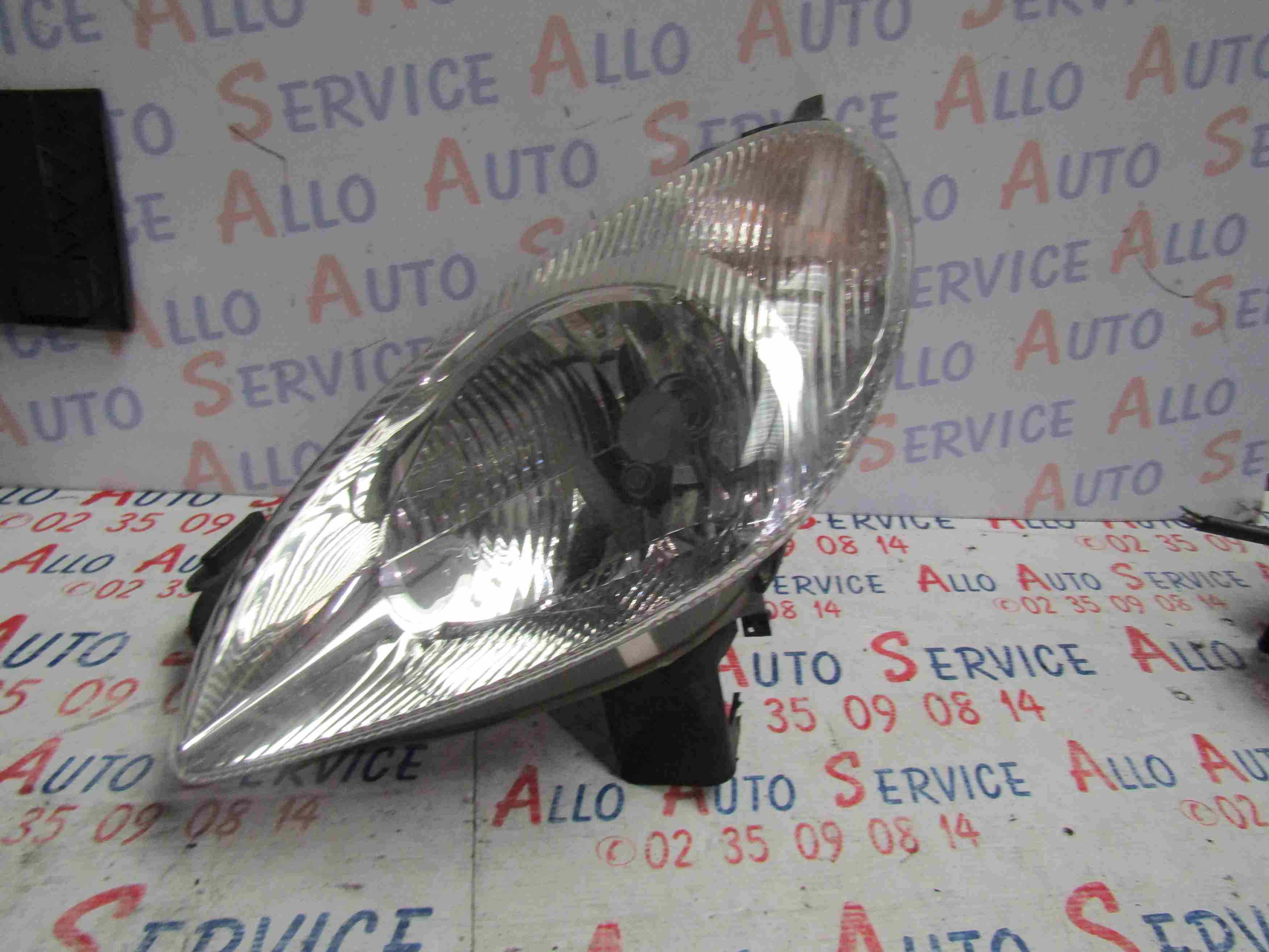 Optique Gauche
CITROEN Xsara Picasso Phase 1

Couleur: Vert Foncé
02.2001
Frais de port sur devis

