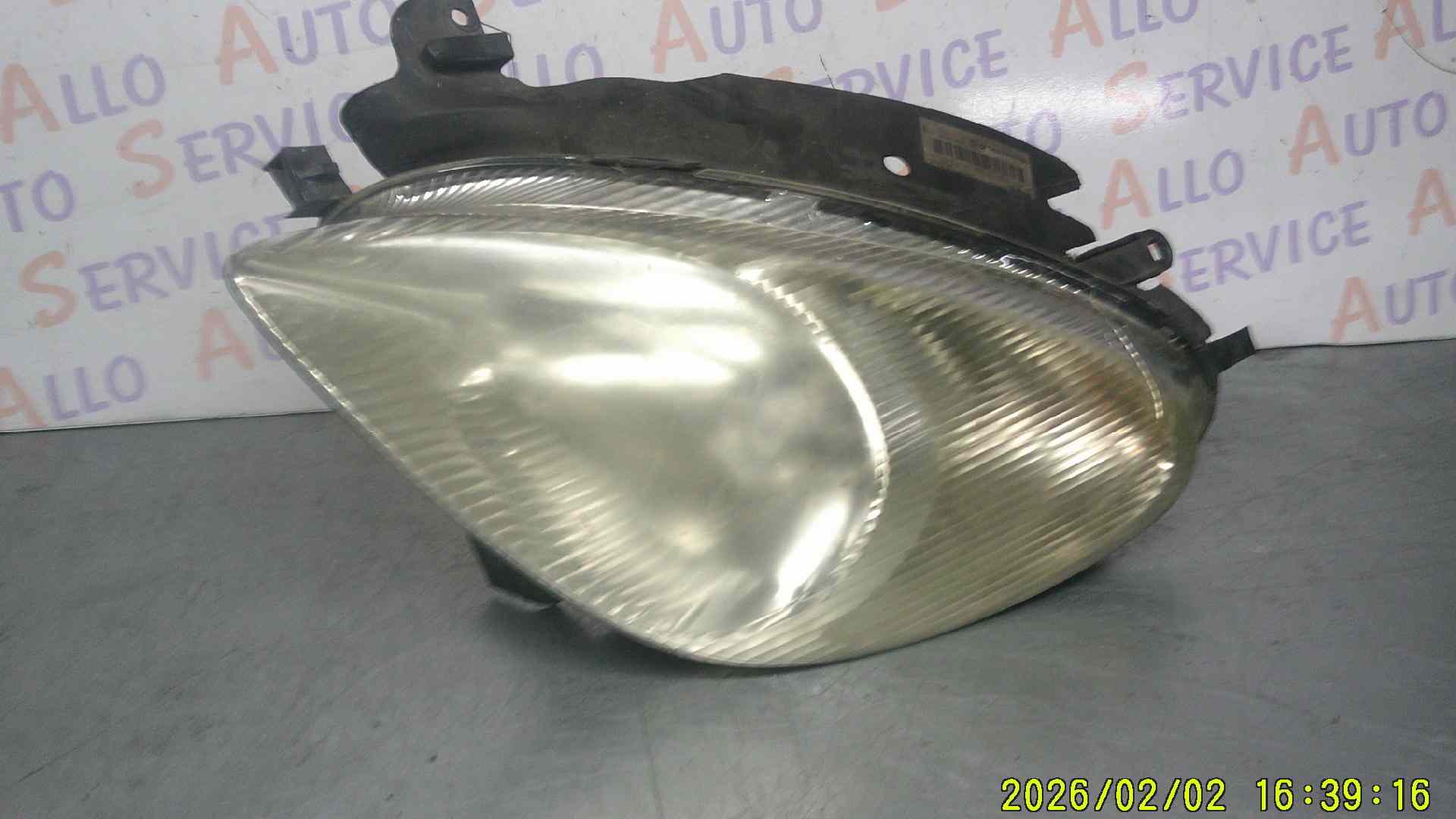 Optique GAUCHE 
CITROEN Xsara picasso
phase 1 2.0 HDI - 8V

ANNEE 12/06/2002
