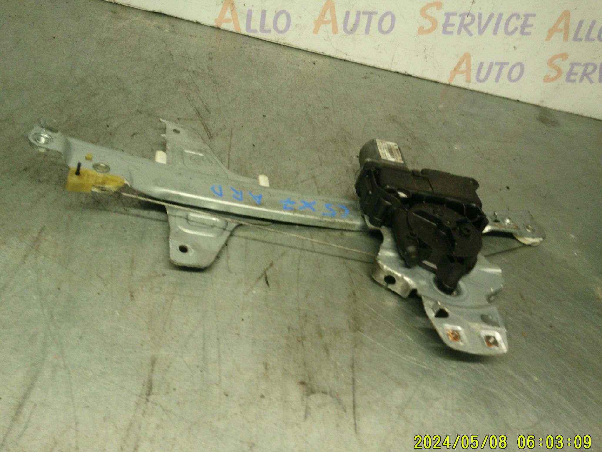 Lève Vitre Ar Droit
CITROEN C5
réf: 0130822446

