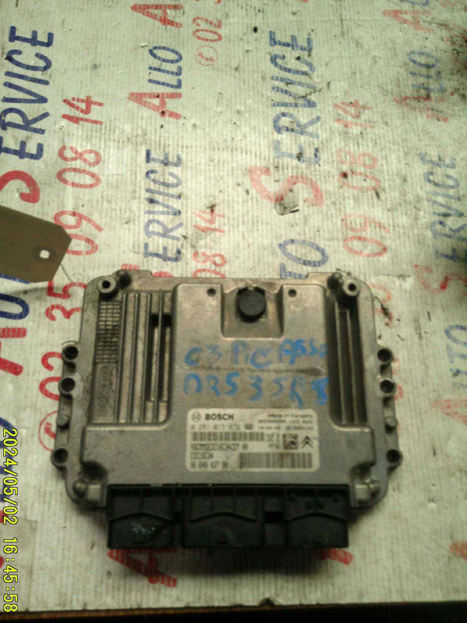 Calculateur moteur
CITROEN C3 Picasso
réf: 9664843780
