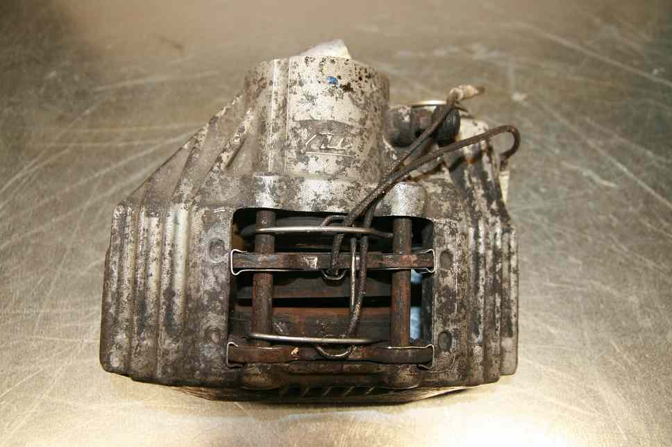 Etrier Gauche
CITROEN AX

An 1991 - 1998