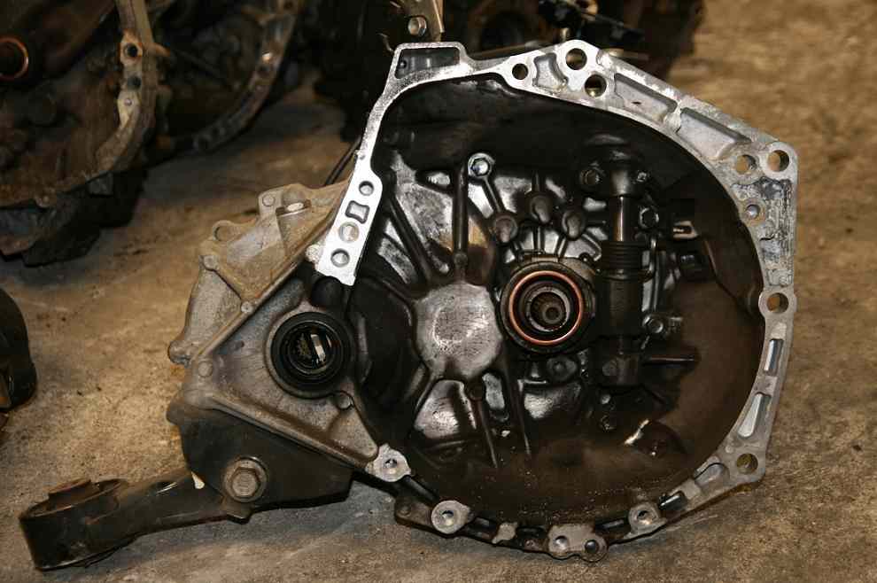 Boite de vitesses CITROEN C1 phase 2 1.0i 70ch 12V
05.2011

Type boite : 20C550
40 000 Km

Garanti(e) 3 mois

Frais de Port sur devis