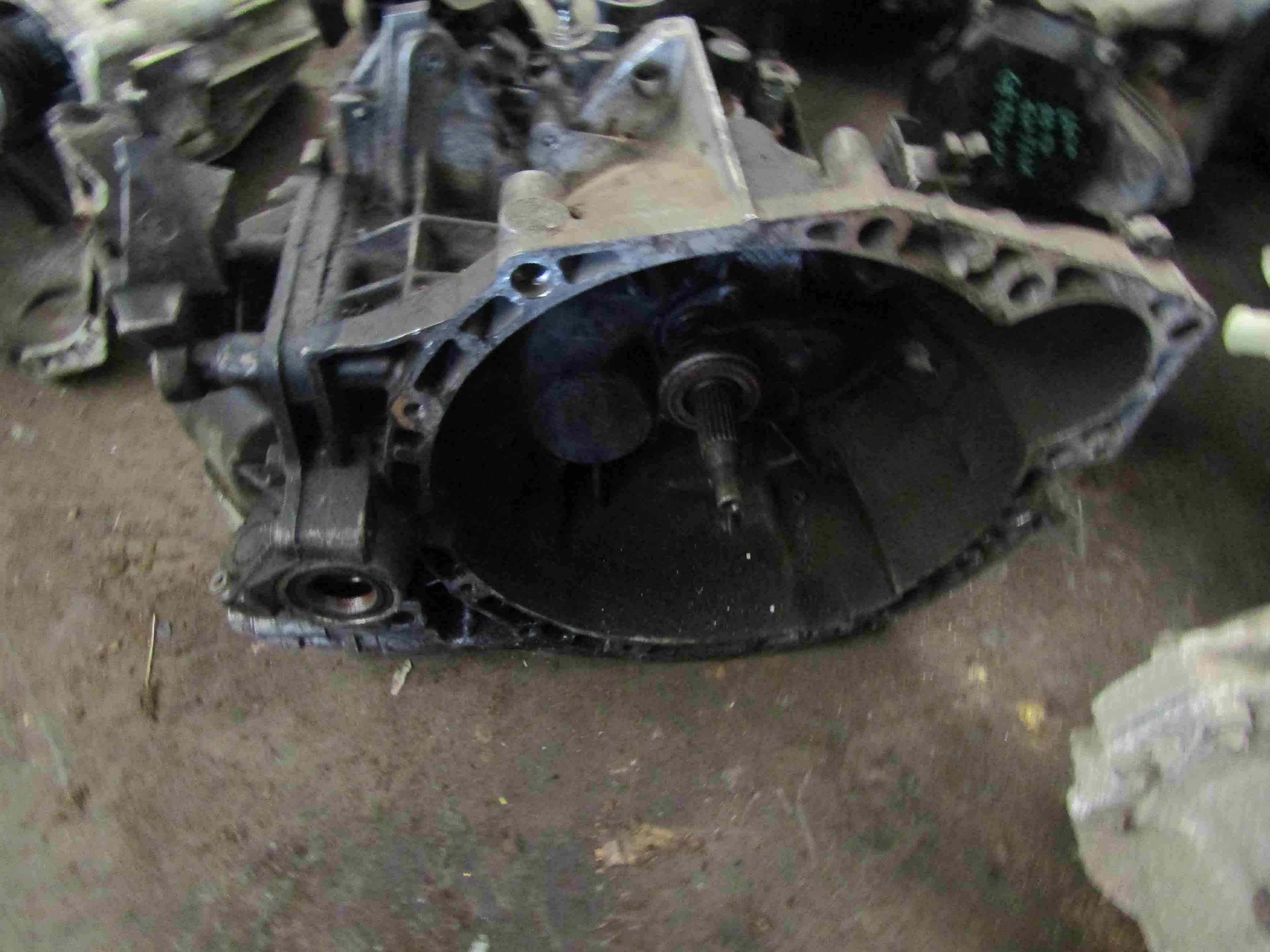 Boite de vitesses 
CITROEN C5 2 Break 2.0hdi 140cv

Type boite : 20MB25 
200 000 Km

Garanti(e) 12 mois

Frais de Port sur devis