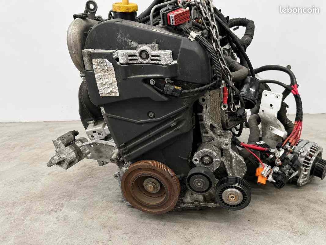 MOTEUR PICASSO PHASE 1  1.6HDI
DIESEL
CYL: 1590
BOITE : DP2F/DPD5/DPB6
MOT : 9HX/9H02
PUISS : 90
FISC : 5
1er IMMAT : 05/05/2010
DATE ICERTIFICAT : 21/01/2020

Garanti(e) 3 mois

Frais de Port sur devis
