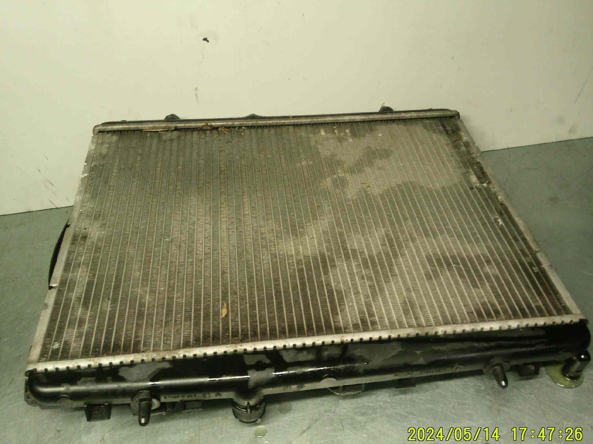 Radiateur Eau + ventilateur  
CITROEN C3 aircross 2019 
ref : 1610781580
        693630
