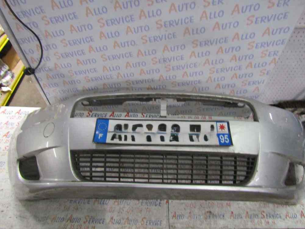Pare Choc Av 
FIAT Grande Punto

rayures  
Frais de Port sur devis
