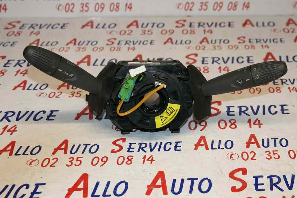 Commodo FIAT PANDA 2
07.2009

ref : 735444633

