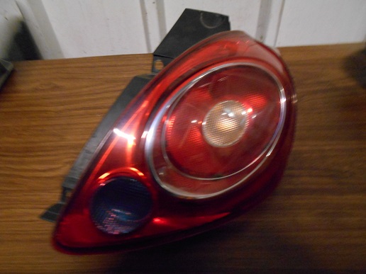 Feu Arriere Droit
FORD KA (2)
An depuis 10.2008