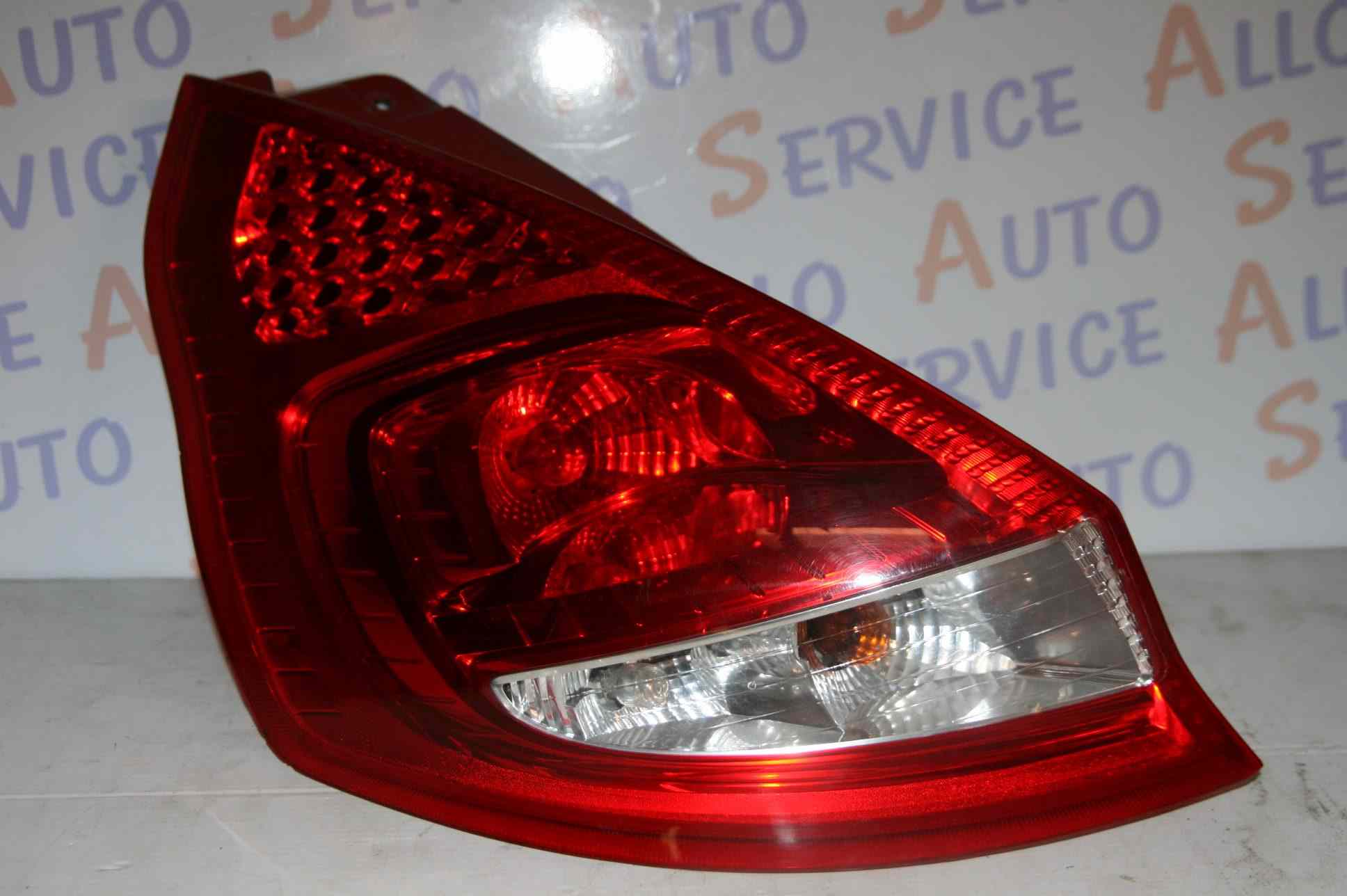 Feu Arriere Gauche
FORD FIESTA VI PHASE 1 5P 
2008-10->2012-11

