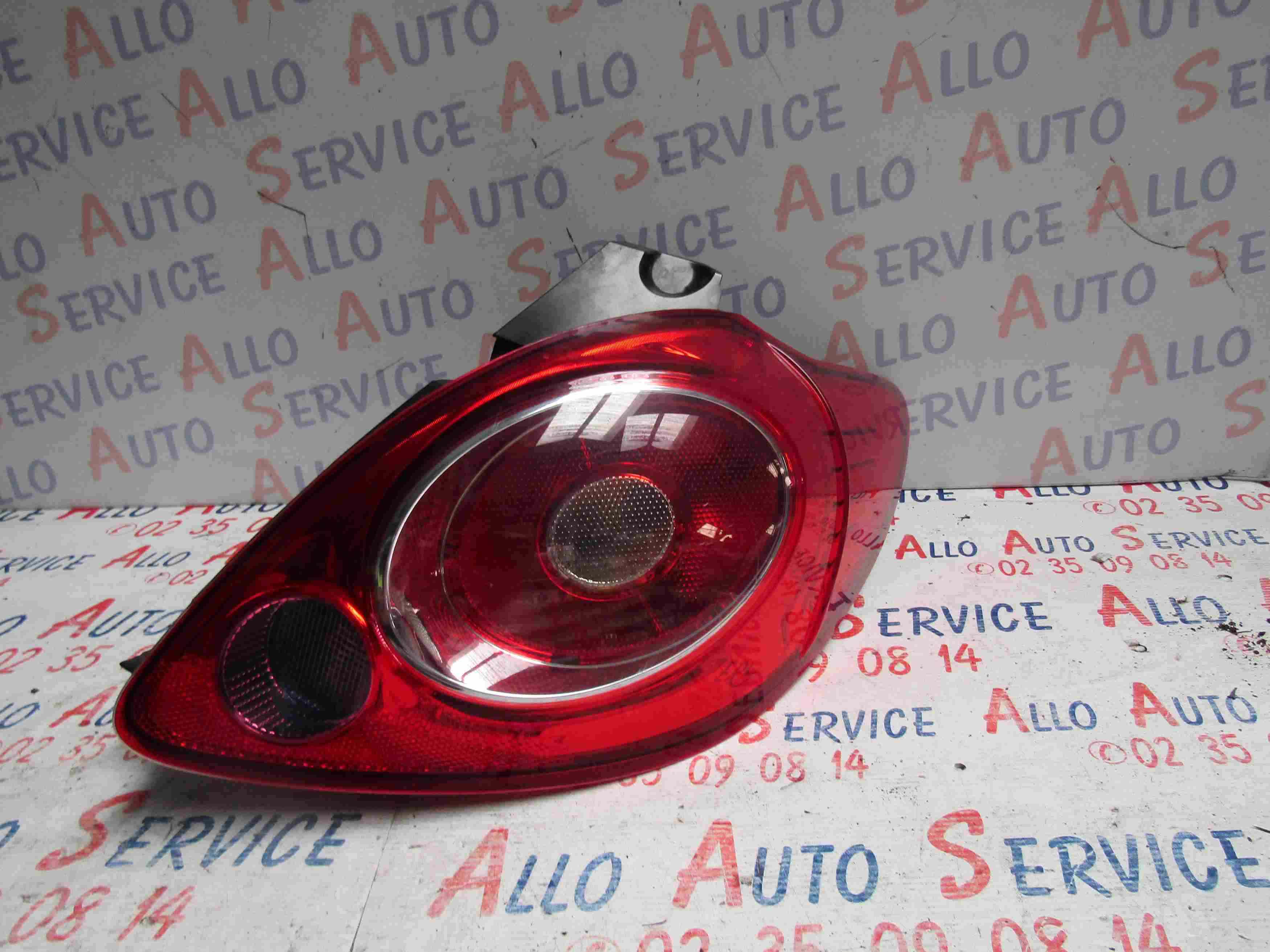 Feu Arriere Droit
FORD KA 2Phase 2

12.2009
Frais de port sur devis

