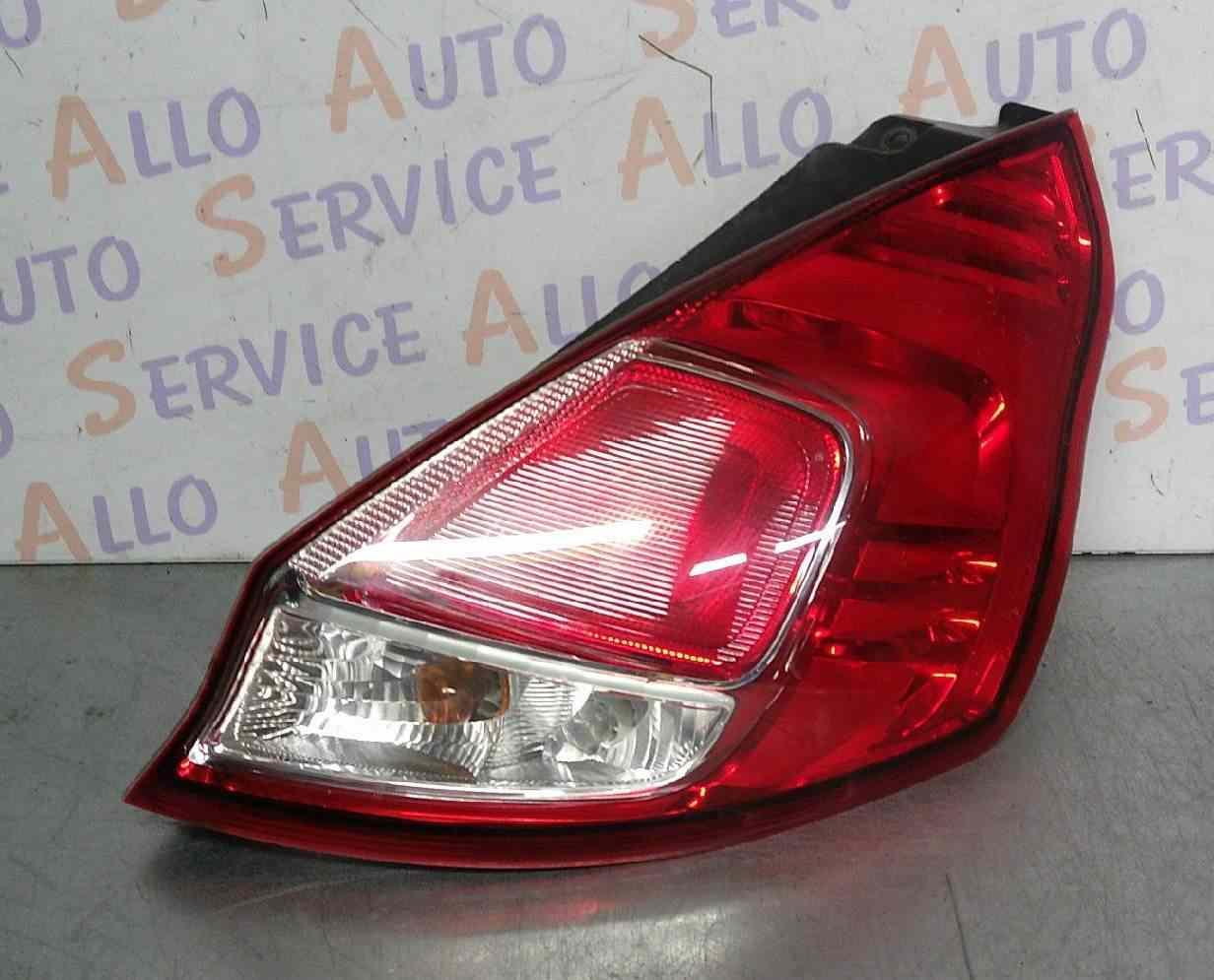 Feu Arriere Droit FORD Fiesta 6 PHASE 2 

MILLESIME 07/2015

