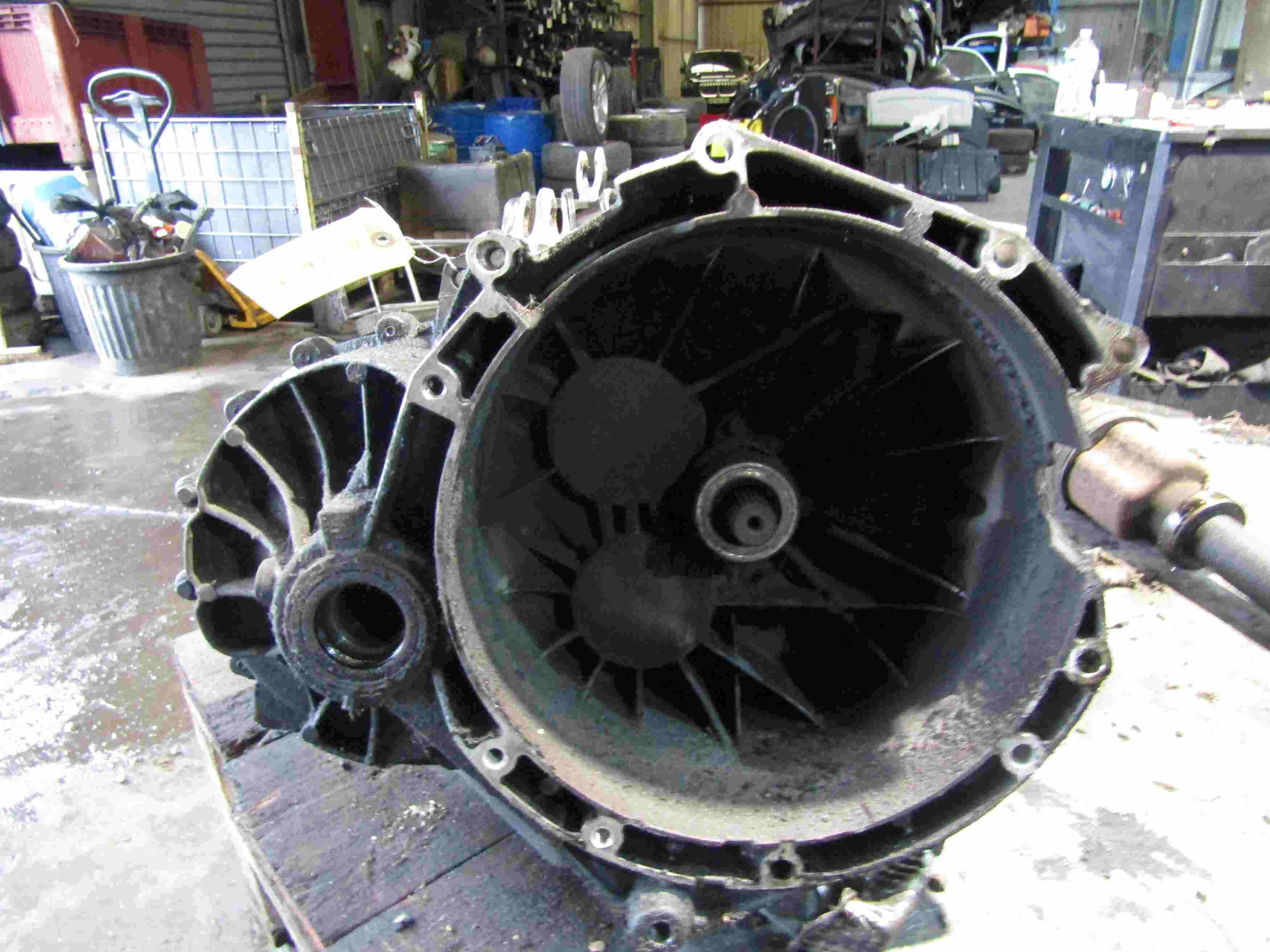 Boite de vitesses 
FORD Transit 4

Type boite : VMT6
 Km: 230 000

Garanti(e) 12 mois

Frais de Port sur devis