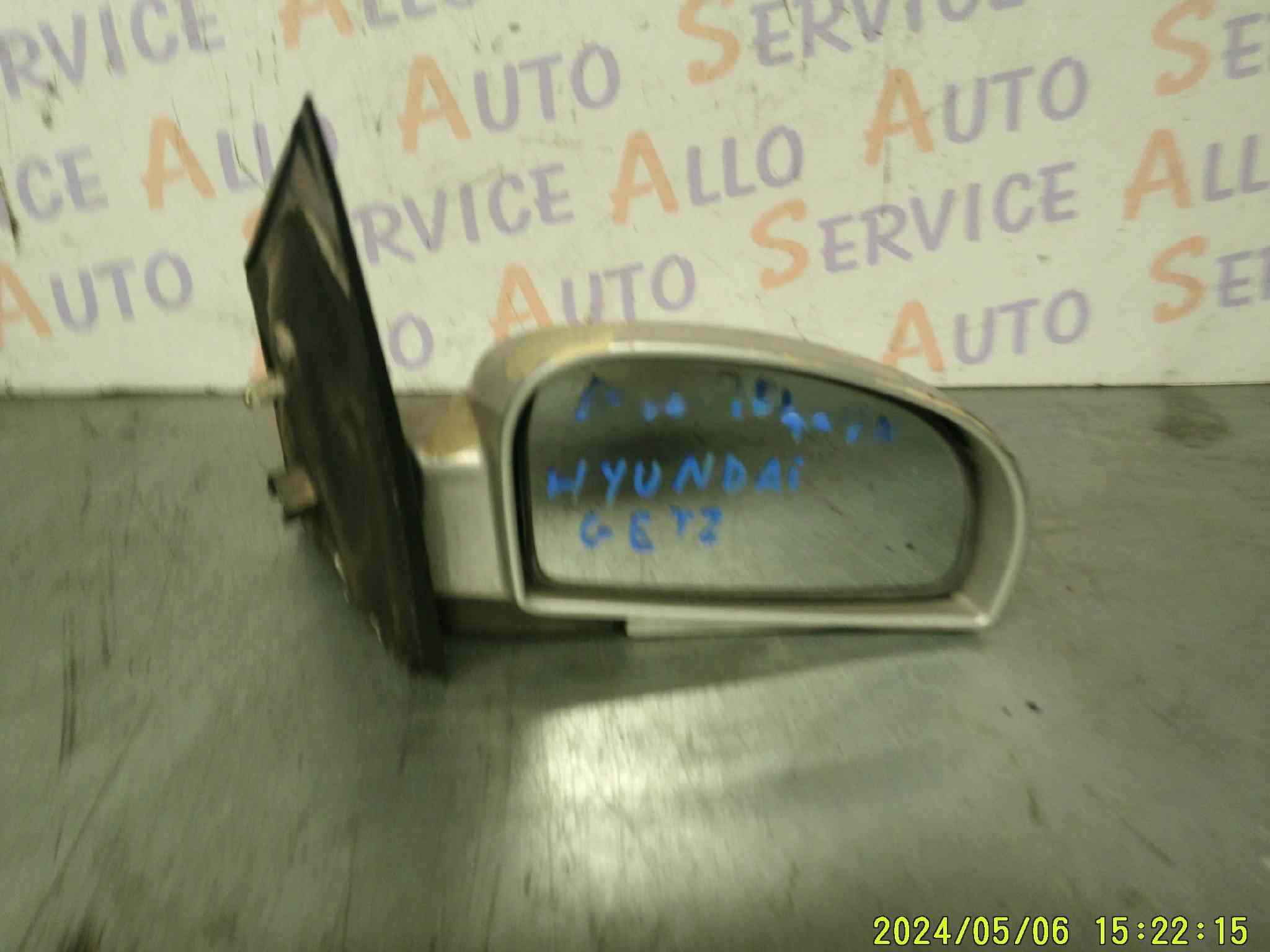 Retro Droit
HYUNDAI Getz
an/2004
