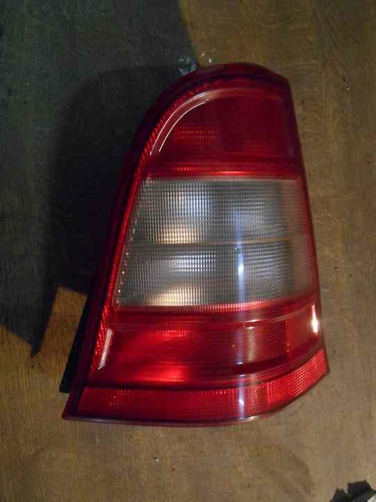Feu Arriere Droit
MERCEDES Classe A (W168)
An 01.1998 - 01.2003