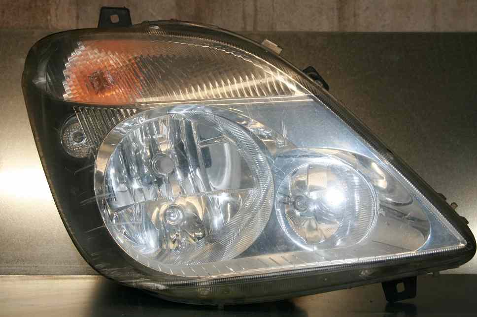 Optique Droit MERCEDES SPRINTER 2 (906)
09.2008