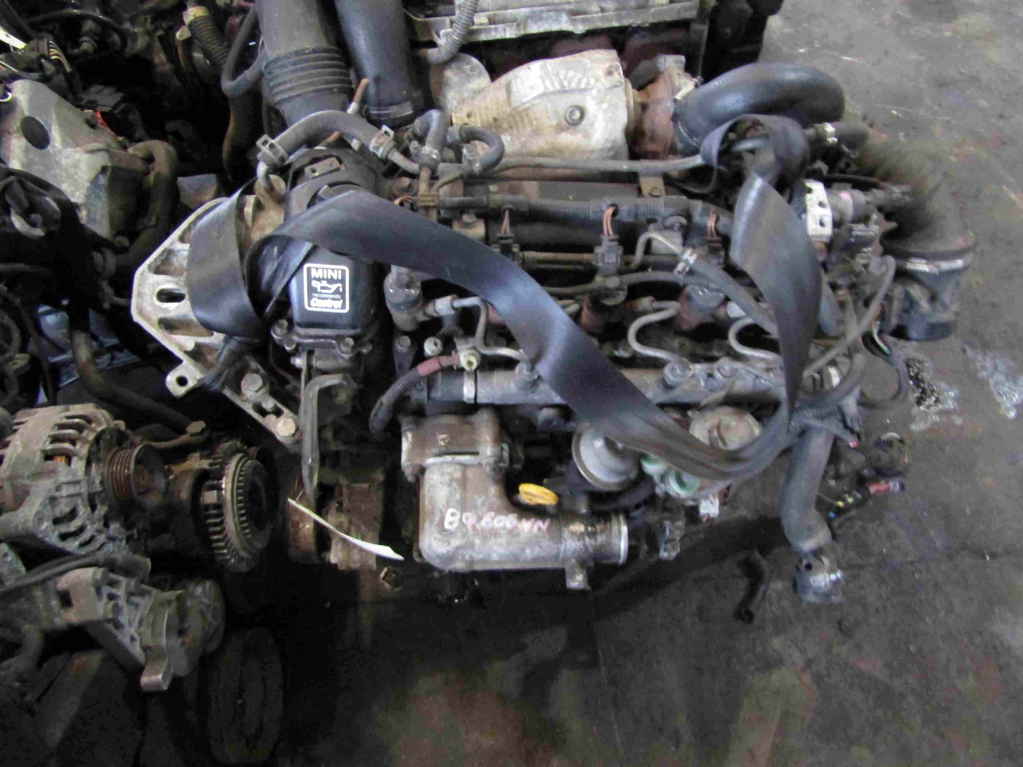 Moteur 
MINI Mini 1 R53/R50 Phase 1 1.4d 75cv 

Type moteur : 1NDTV 
 Km: nc

Vendu sans alternateur, démarreur, compresseur de clim

Garanti(e) 12 mois

Frais de Port sur devis