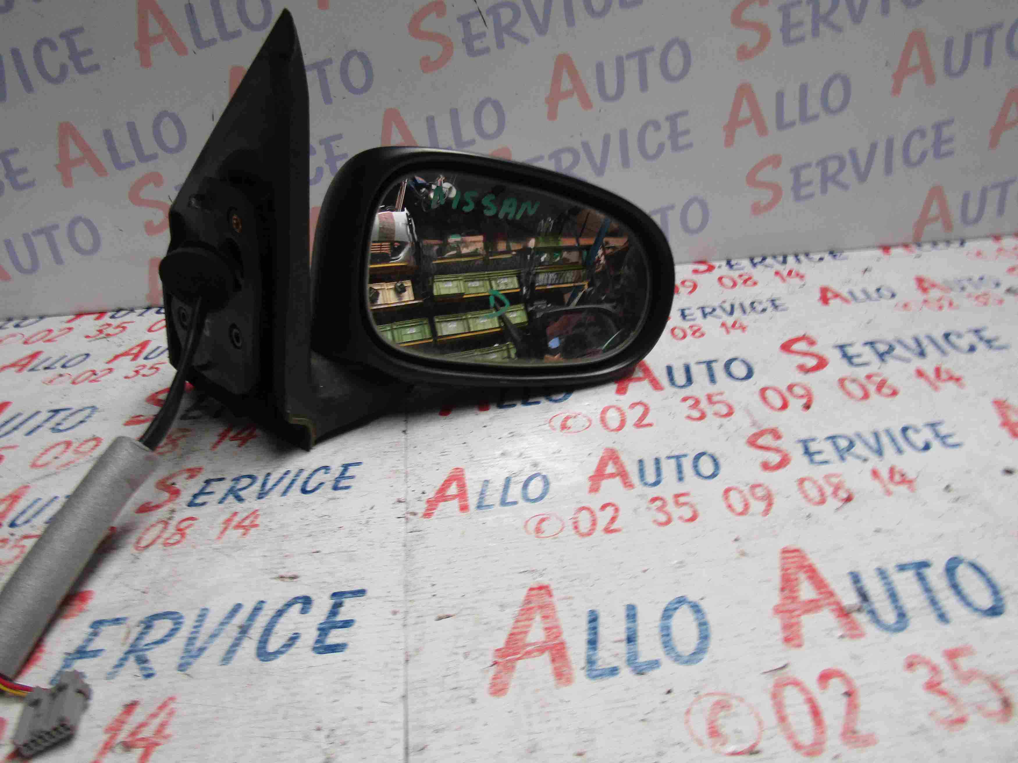 Retro Electrique Droit
NISSAN Almera Tino Phase 2

Couleur: Blanc
02.2005
Frais de port sur devis

