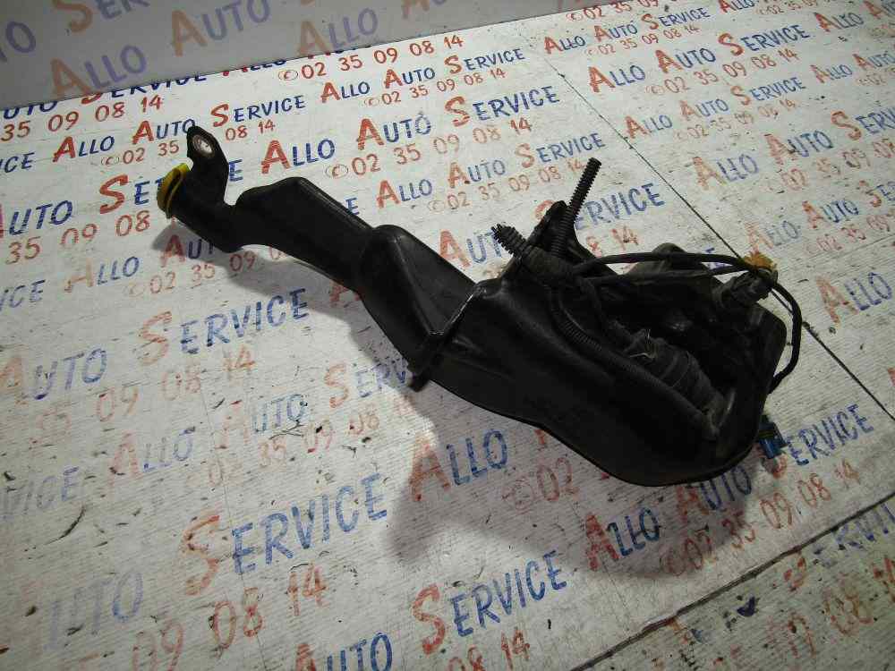  réservoir de lave glace avec moteur

OPEL Astra

