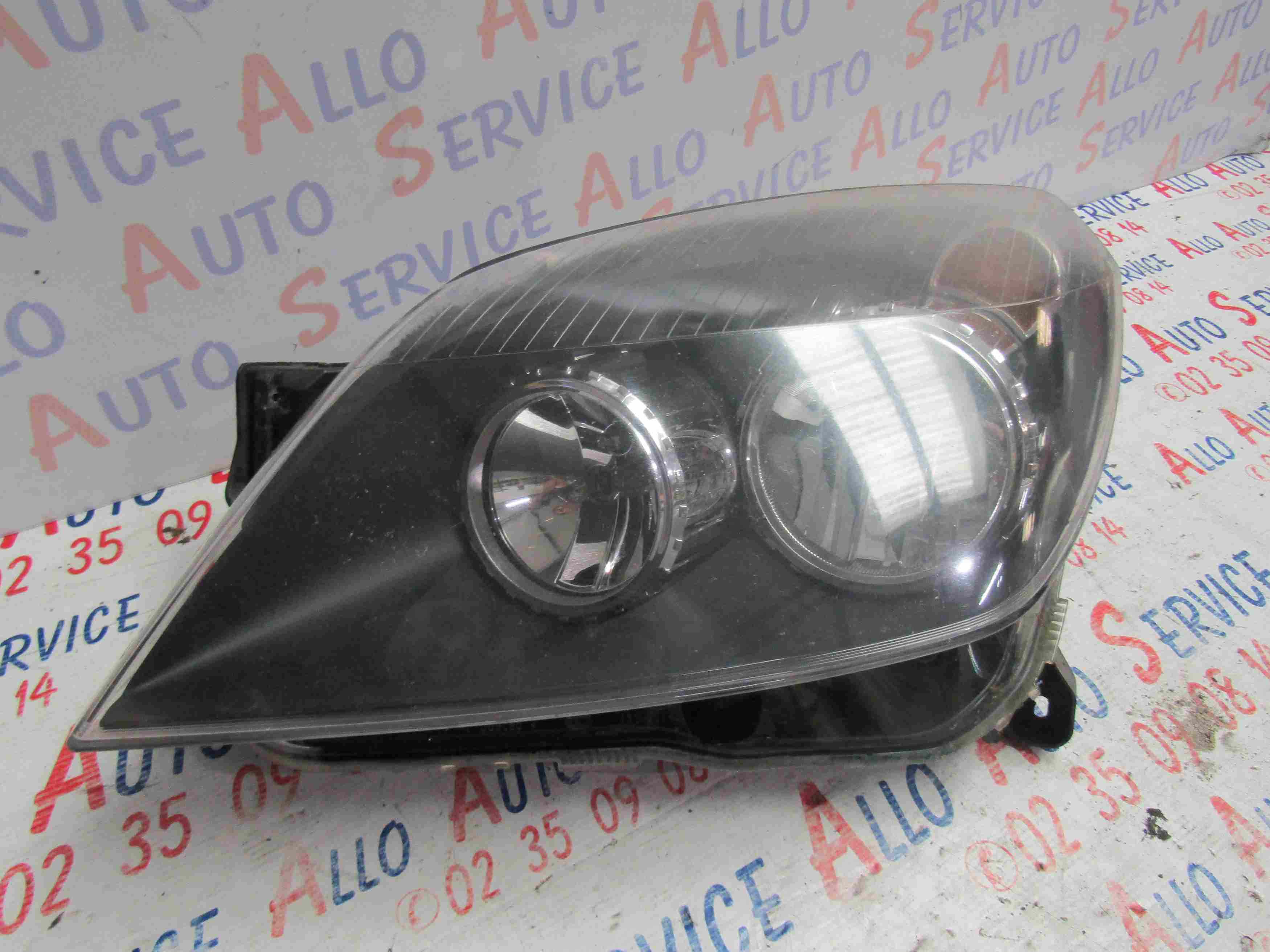 Optique Gauche
OPEL Astra H Phase 2
10.2009

Frais de port sur devis