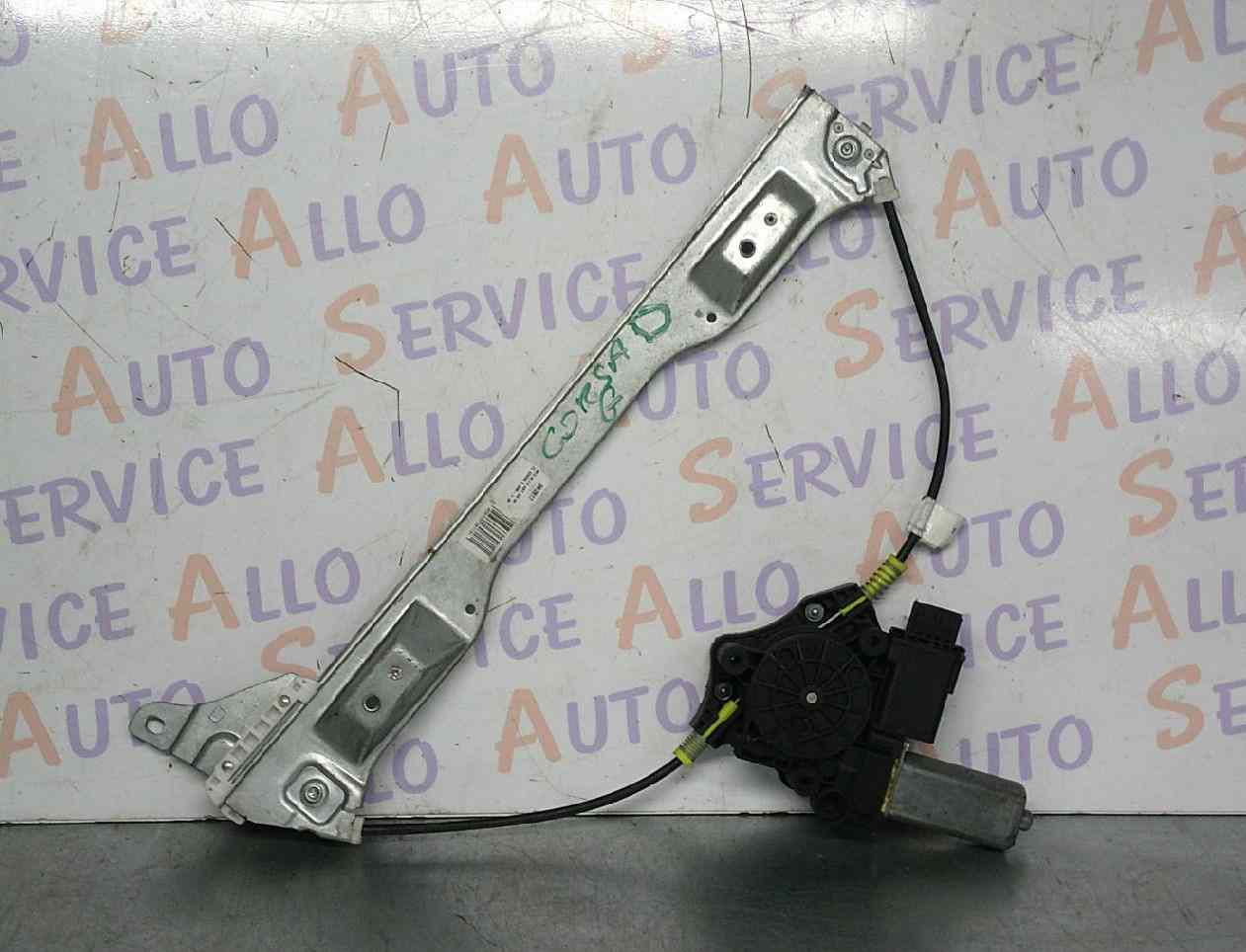 Leve Vitre Av Gauche OPEL Corsa D PHASE 1

MILLESIME 06/2010

