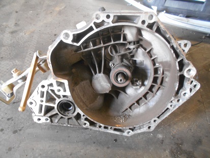 Boite de vitesses 
OPEL Corsa D 1.2 80CV
An 09.2006 - 12.2009

Type boite : F17 WV
75 000 Km

Garanti(e) 3 mois

Frais de Port sur devis