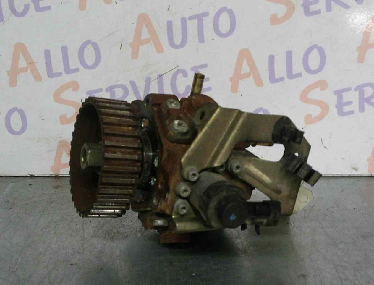 Pompe a Injection  PEUGEOT 207 PHASE 1 1.6 HDI  

MILLESIME 08/2006

BOSCH 0445010102


