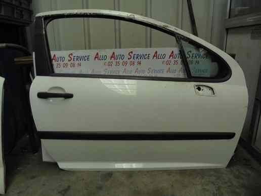 Porte AV Droit
PEUGEOT 207 (3 portes)
An 04.2006 - 06.2013

Vendue nue
Frais de Port sur devis
