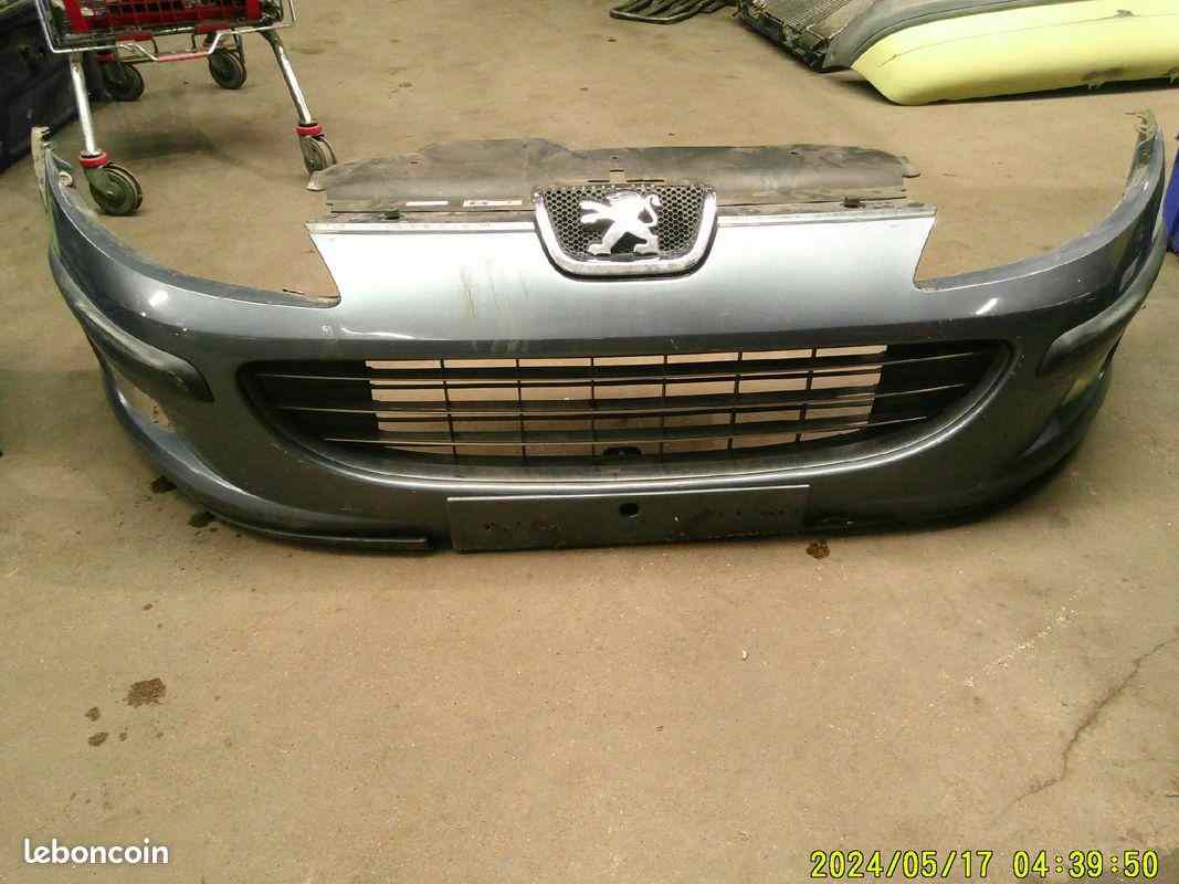 Pare Choc Av 
PEUGEOT 407

Frais de Port sur devis