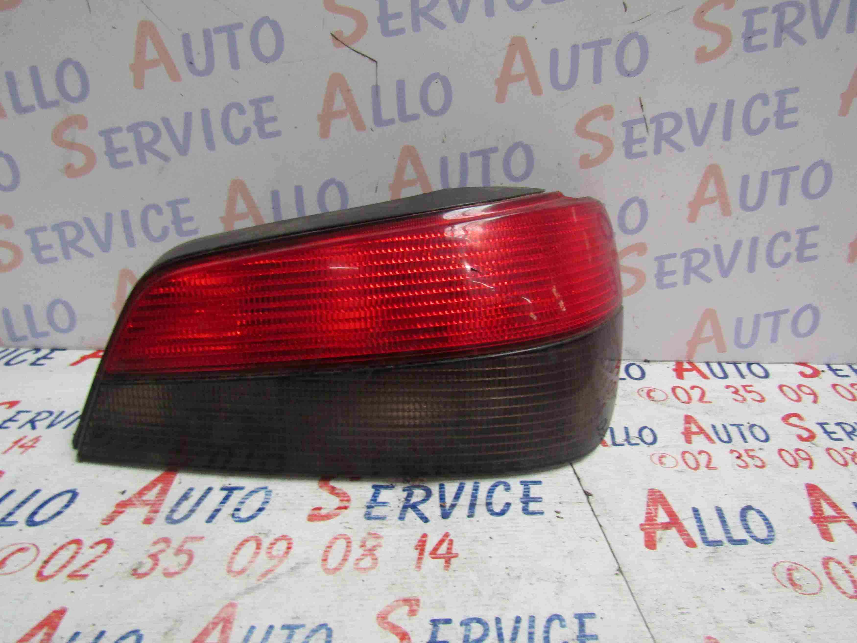 Feu Arriere Droit
PEUGEOT 306 Phase 2

04.2000
Frais de port sur devis

