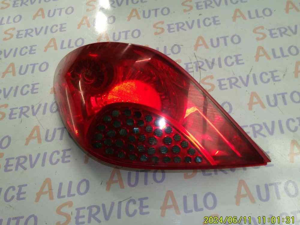 Feu Arriere Gauche PEUGEOT 207 PHASE 1
ANNEE 15/03/2007
REF: 9649986680

