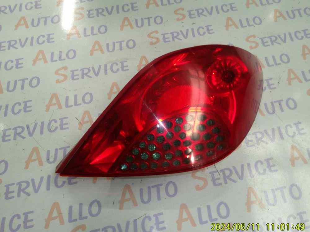 Feu Arriere Droit PEUGEOT 207 PHASE 1
ANNEE 31/08/2006
REF: 9649986580
