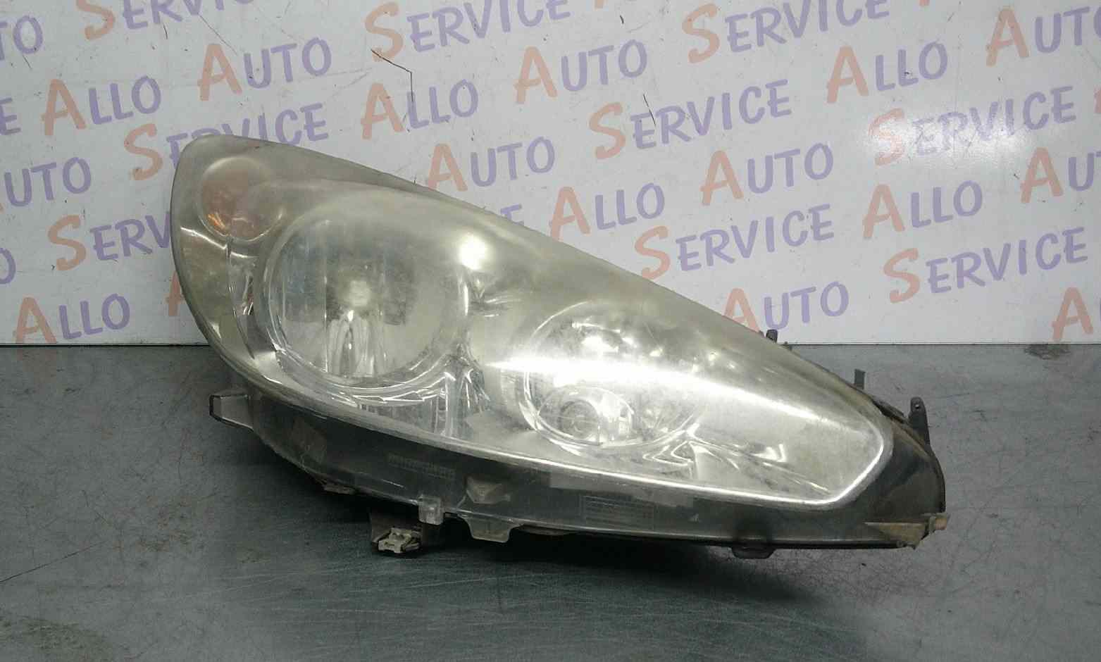 Optique Droit PEUGEOT 308 1 PHASE 2

MILLESIME 09/2011

