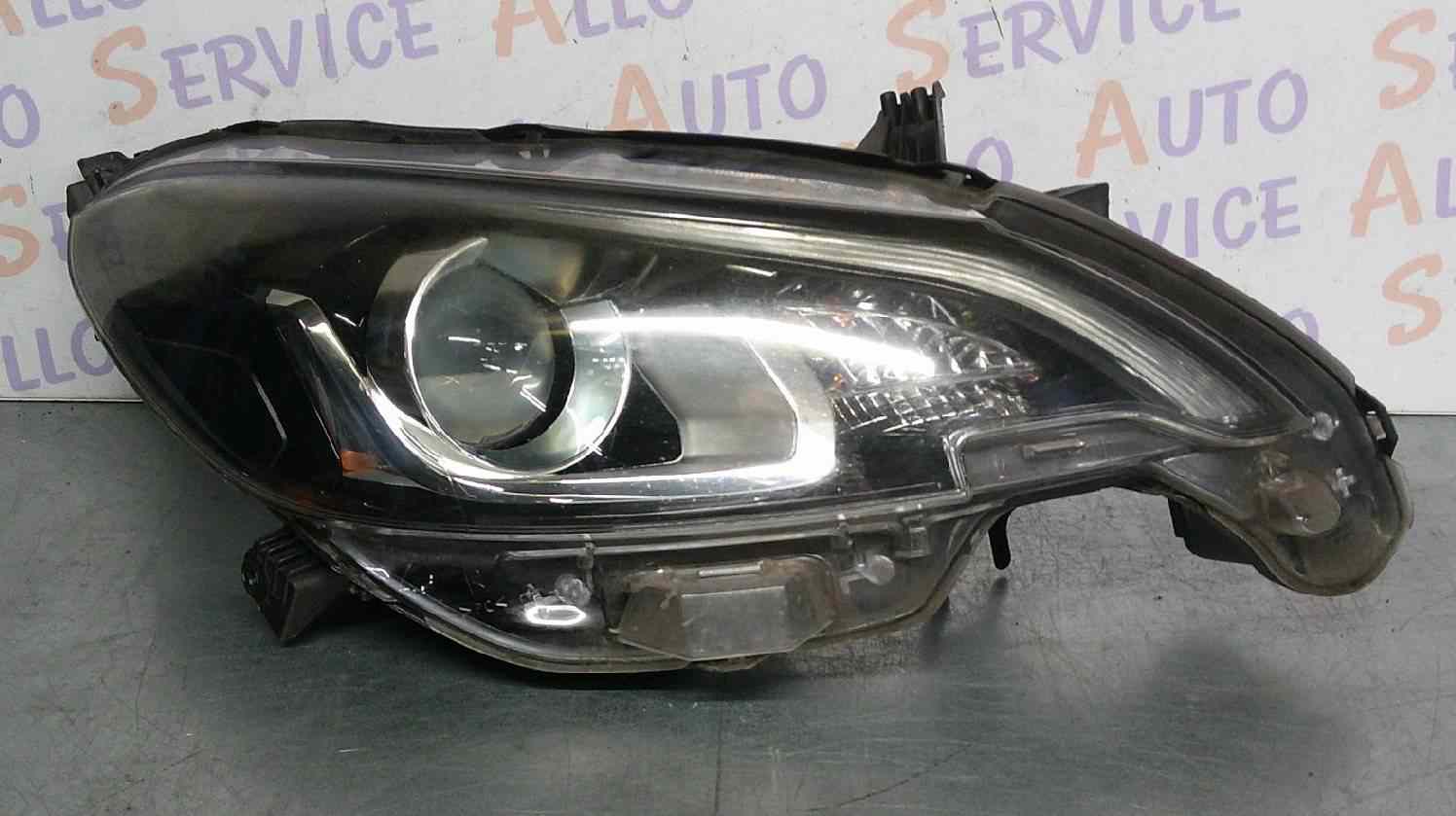 Optique Droit PEUGEOT 108  

MILLESIME 05/2015

