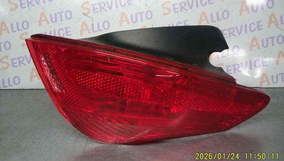 Feu Arriere DROIT 
PEUGEOT 308 1 phase 1

ANNEE 29/01/2008
N°S: VF34C9HXC55108541