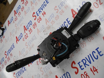 Commodo 
PEUGEOT 207 CC
An depuis 11.2009

Valeo 96661316XT

