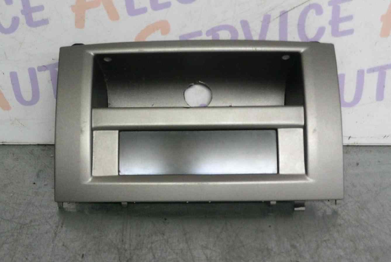 Afficheur  PEUGEOT 407 PHASE 1  

MILLESIME 07/2005

REF CONSTRUCTEUR 9663230780-00

