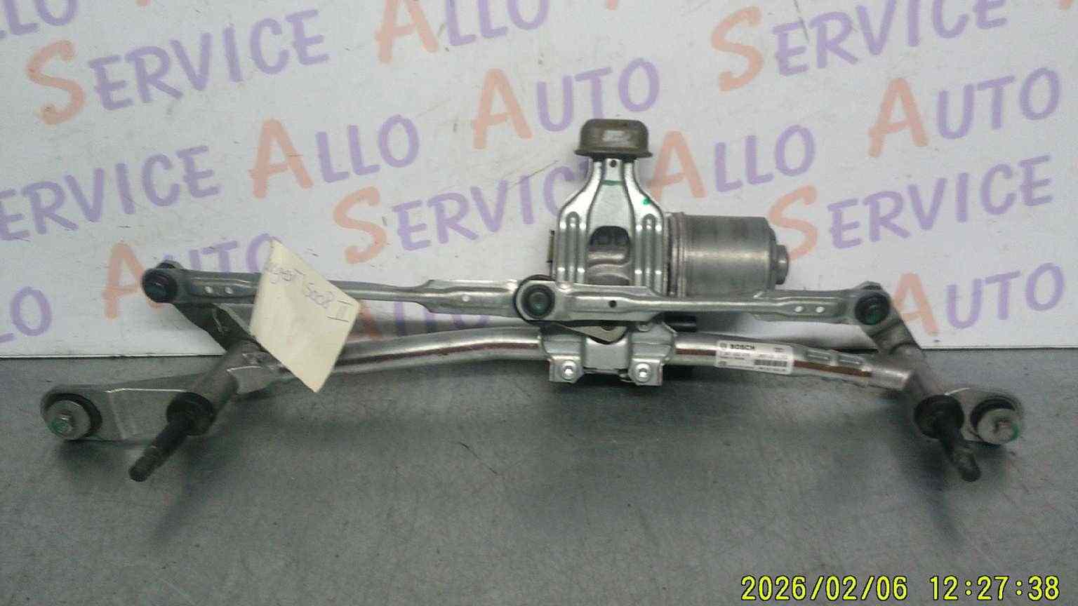 Systeme Essuie glace 
PEUGEOT 5008 1
phase 1 2.0 HDI

annee 04/06/2010

