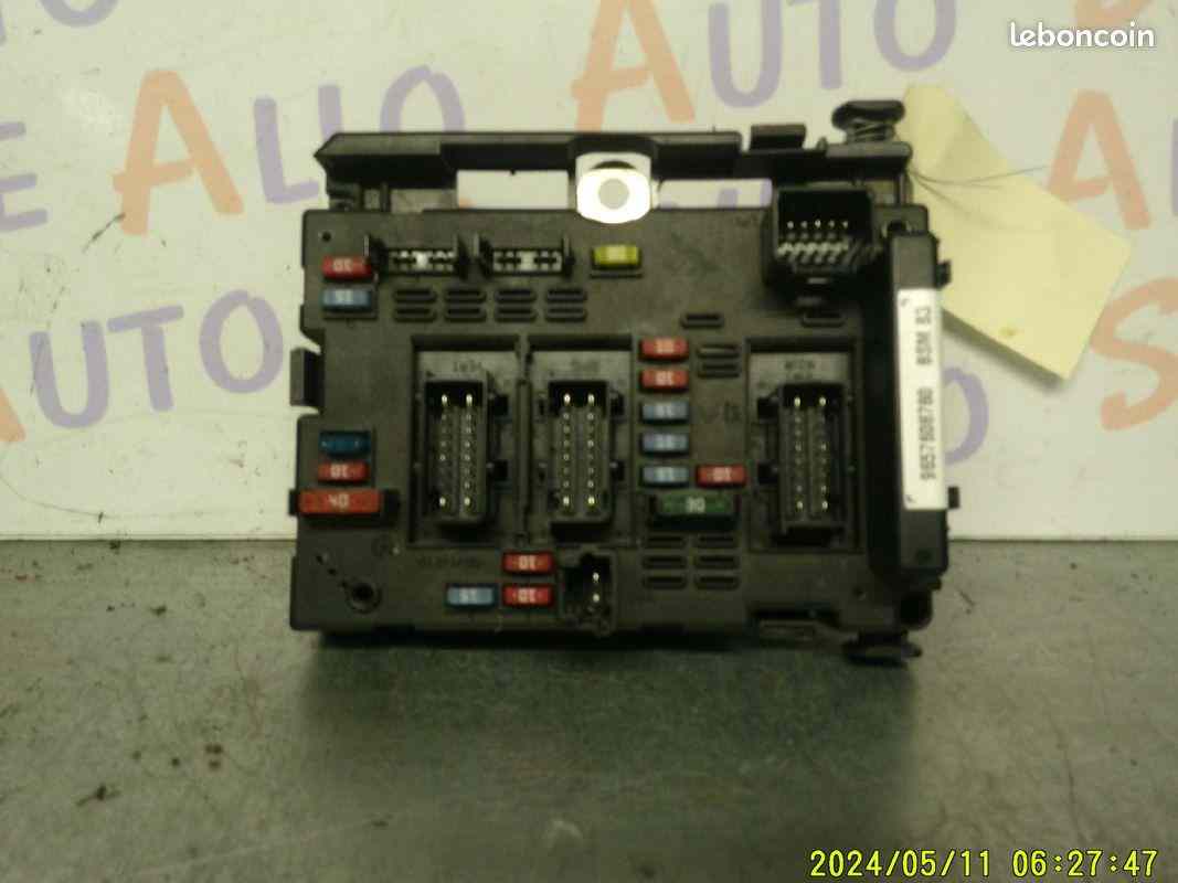 BOITIER BSM B3  PEUGEOT 206

