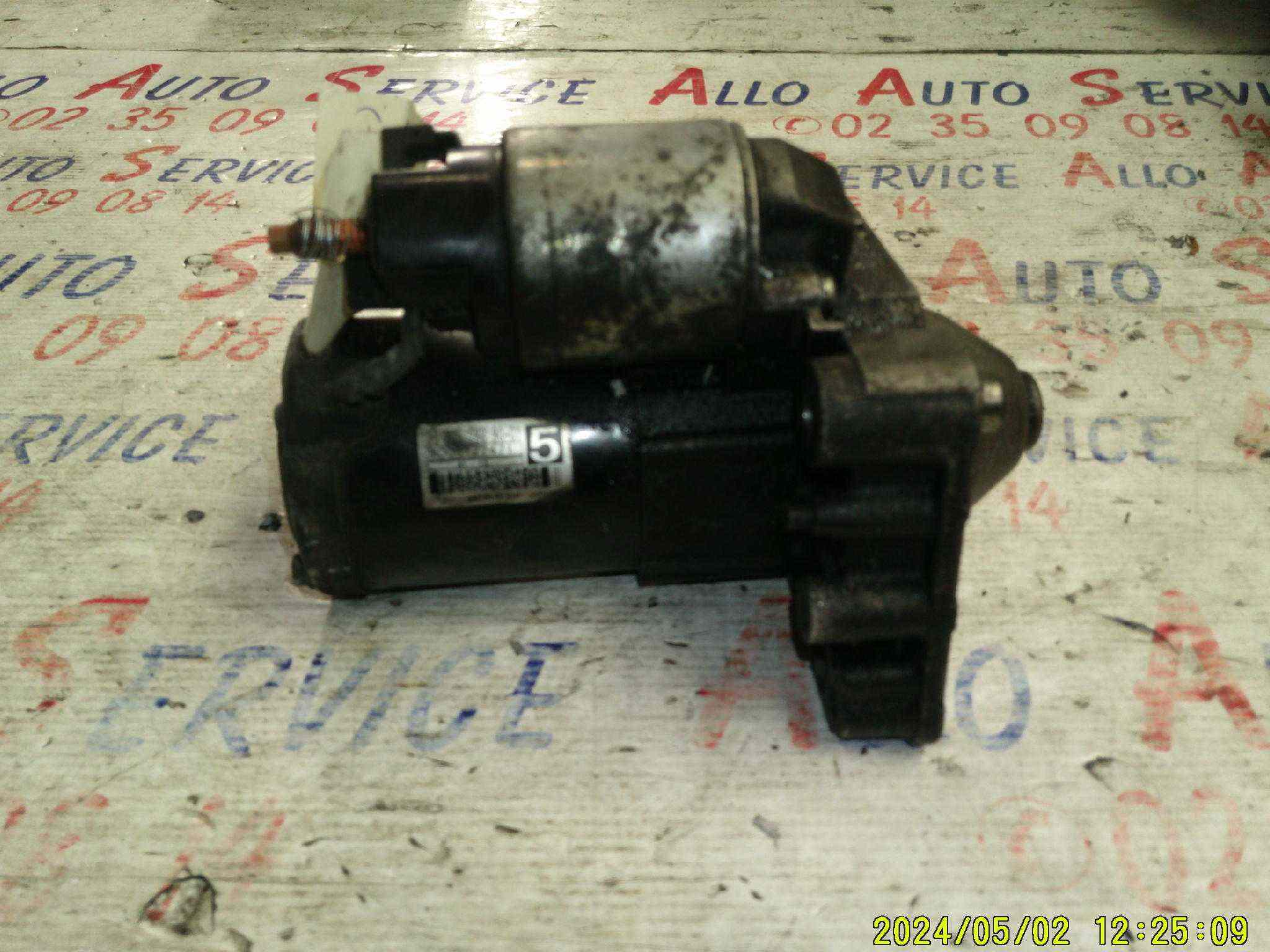 Démarreur 
PEUGEOT 207
réf: 9663528-01

