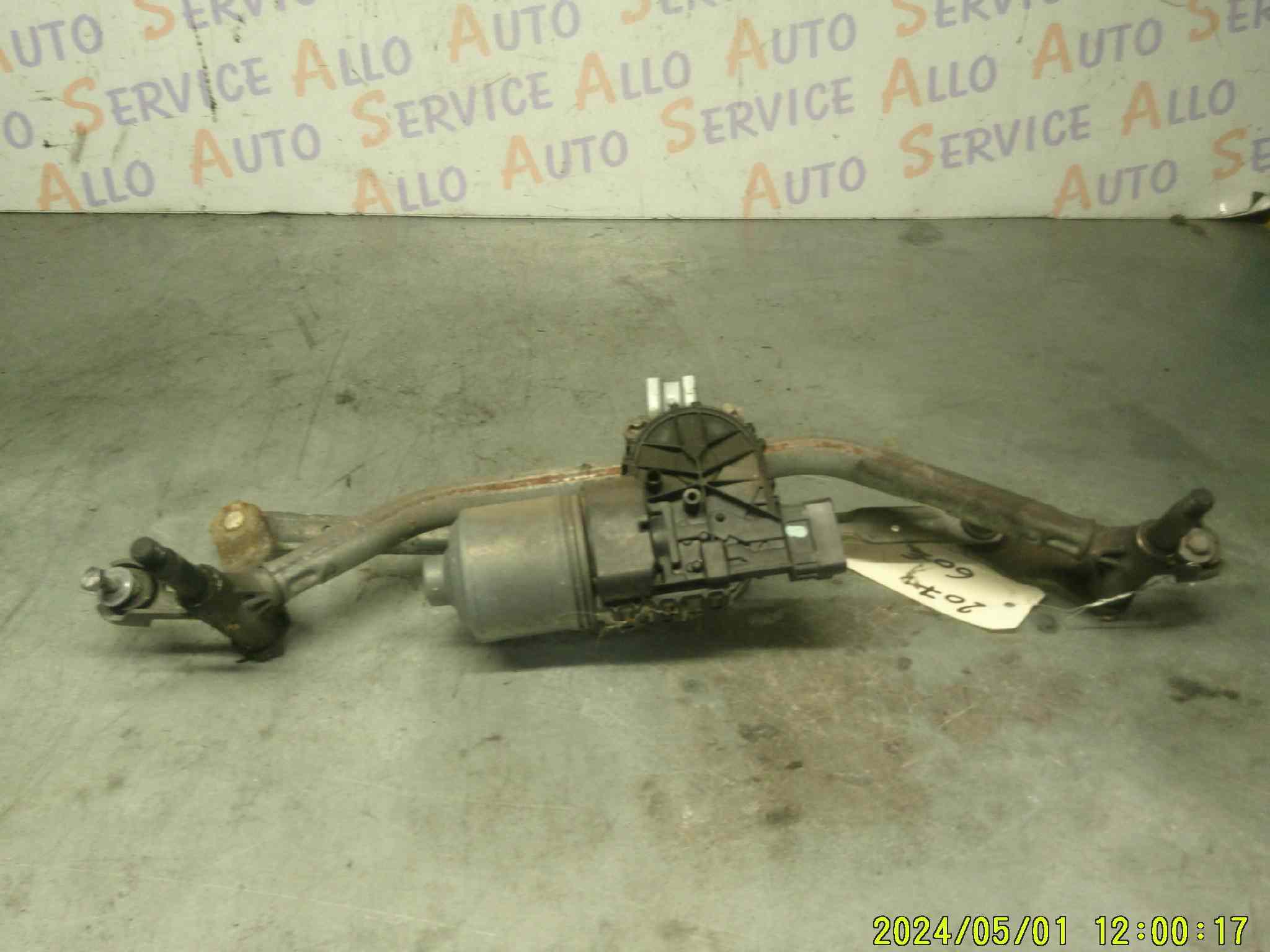 Systeme Essuie glace avant 
PEUGEOT 207

