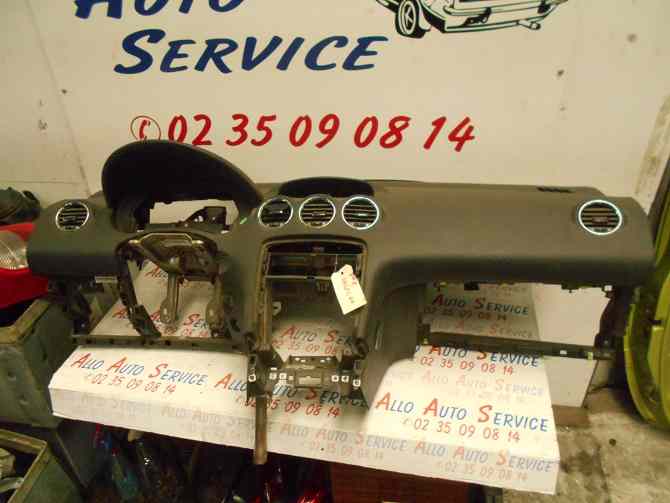 Planche de Bord 
PEUGEOT 308 (1) 1.6 HDI 16V 90CV
An 09.2007 - 03.2011

VF34C9HXC55385337

