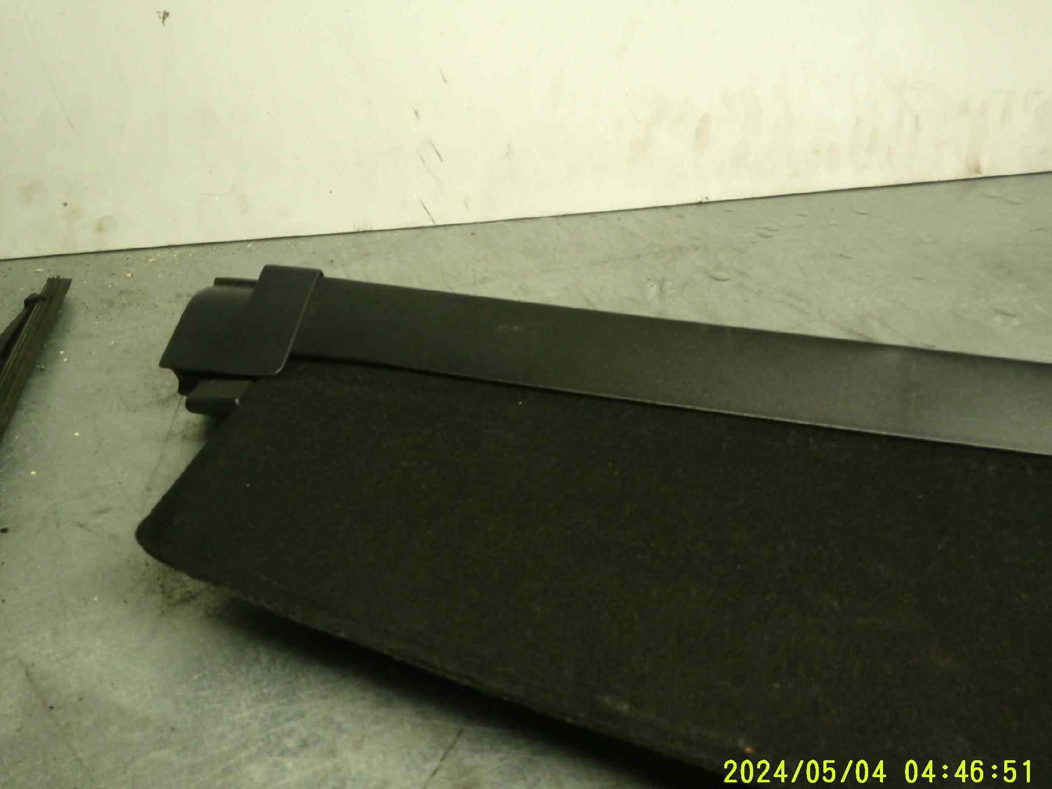 Plage Arriere 
PEUGEOT 308 2 phase 1 sw 
ref : 98002692ZD

