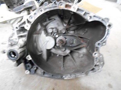 Boite de vitesses 
PEUGEOT 307 2.0 HDI FAP 110CV
An 05.2002 - 06.2005

Type boite : 20DM09 / 20TD17 / 20TD70 / 20TD71
159 000 Km / 173 000 Km

Garanti(e) 3 mois

Frais de Port sur devis