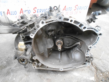 Boite de vitesses 
PEUGEOT 406 (2) 1.8e 16V 115CV
An 04.1999 - 04.2004

Type boite : 20DL43 / 20DL4C
156 000 Km

Garanti(e) 3 mois

Frais de Port sur devis