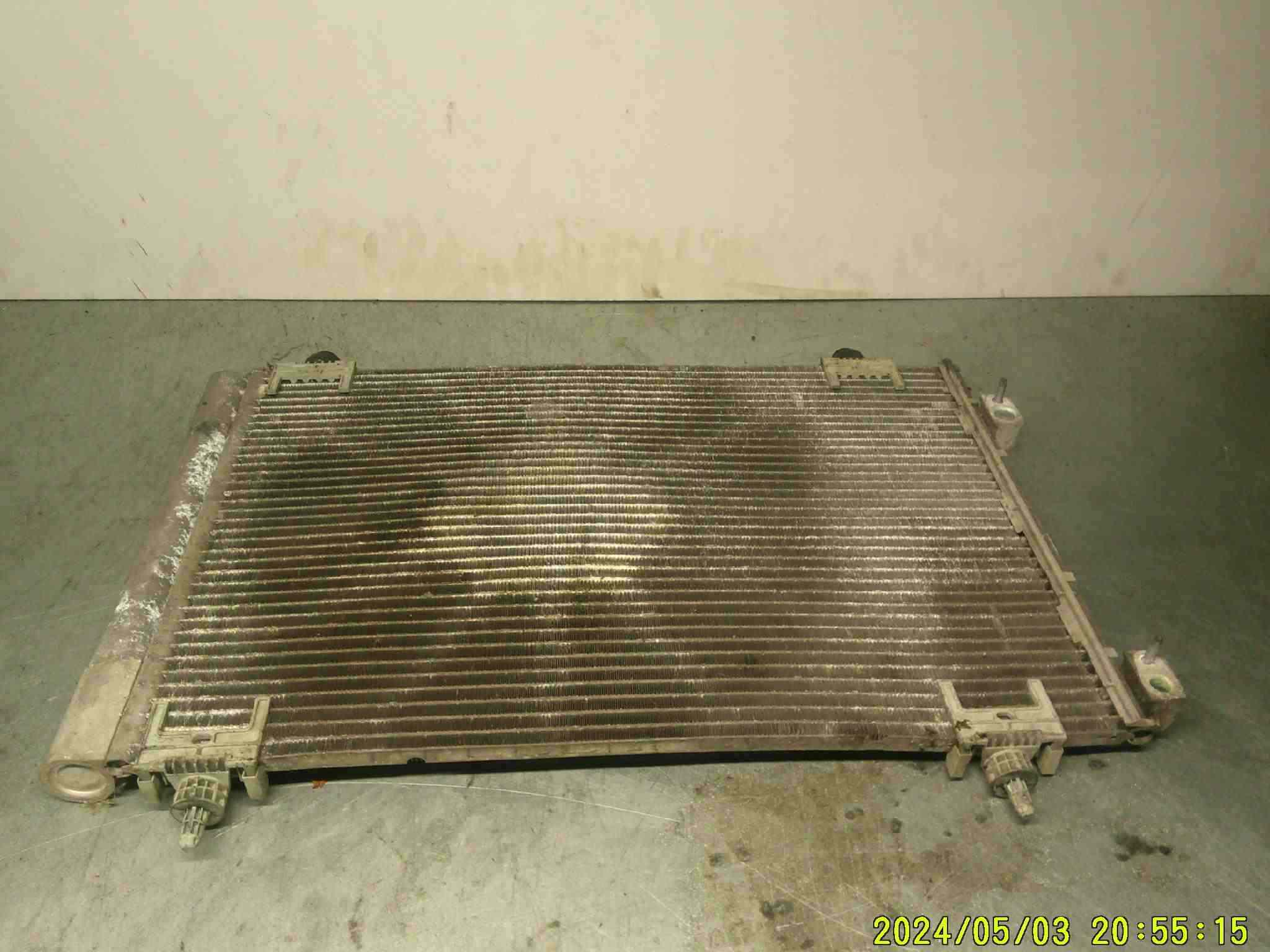 Radiateur de Clim 
PEUGEOT 308 1 phase 1 1.6hdi 

