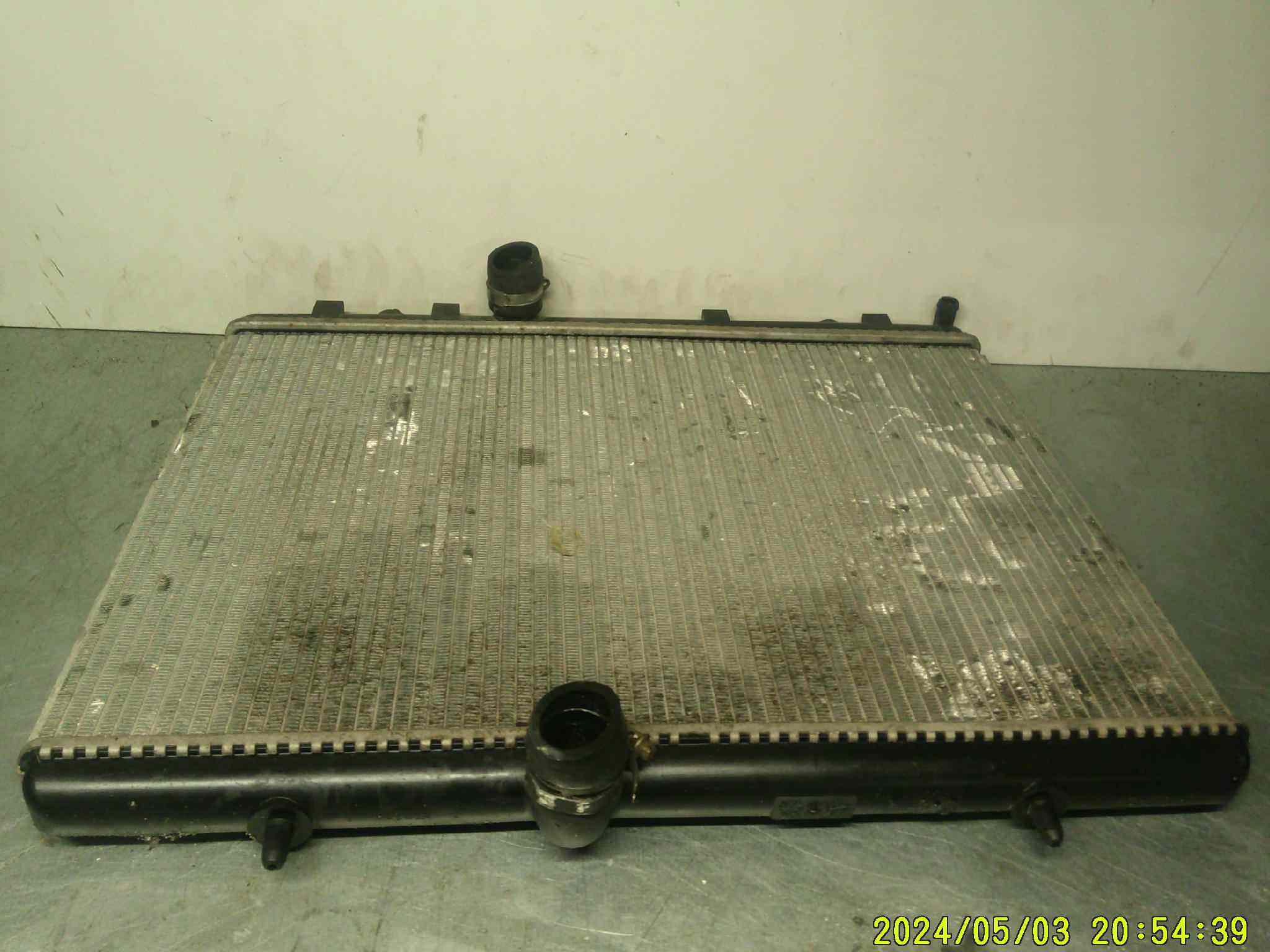 Radiateur Eau 
PEUGEOT 308 1 1.6hdi 


